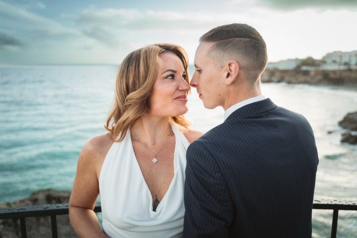 Couple photo session in Nerja by Longtake Film