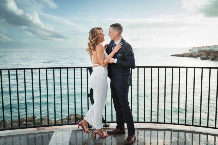 Couple photo session in Nerja by Longtake Film
