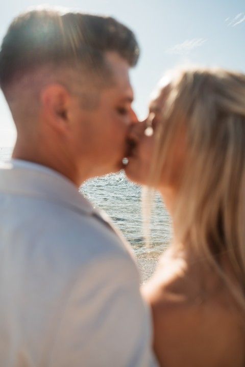 couple portraits - Arthur & Dace - Summer wedding in Benalmádena Coast, Benalmádena