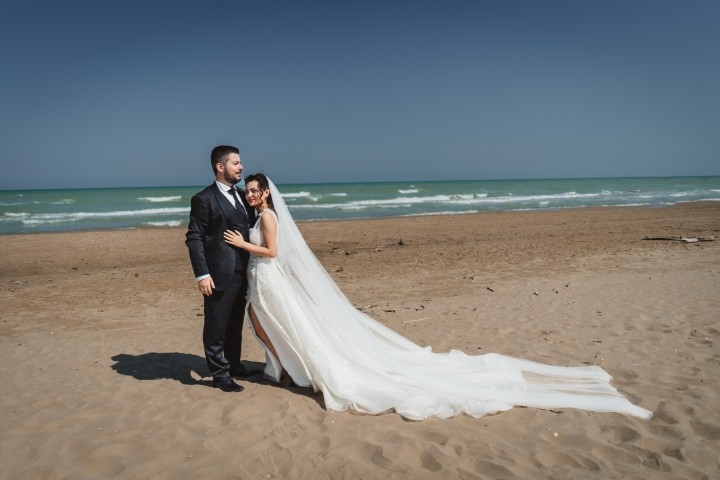 Documentary wedding moment in Málaga