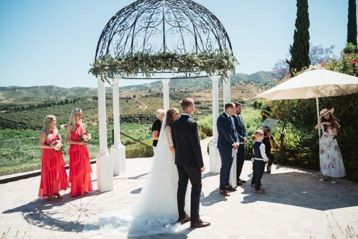 couple portraits - Johan & Louise - Summer wedding in Cortijo Bravo, Málaga