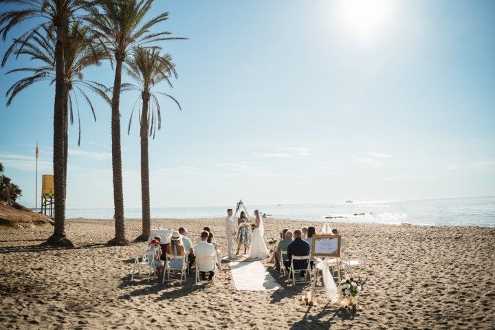couple portraits - Arthur & Dace - Summer wedding in Benalmádena Coast, Benalmádena