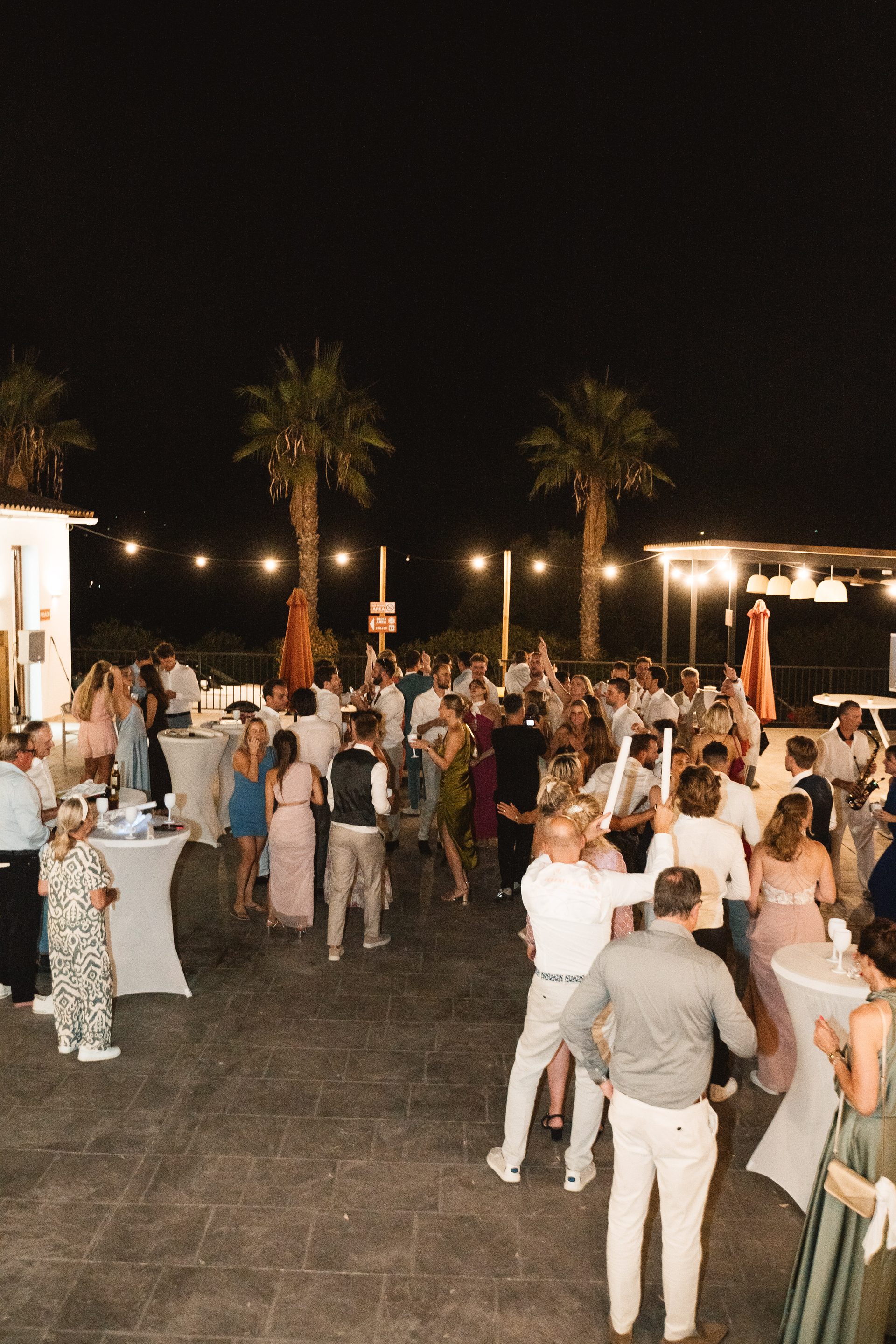 Jeffre & Elise wedding at Finca La Familia Naranja - image 49