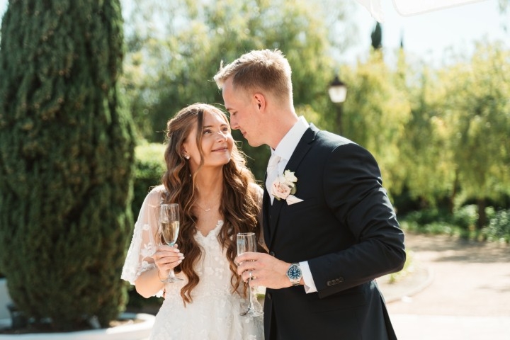 Bride and groom sharing a quiet moment together during their wedding celebration at Cortijo Bravo in Málaga