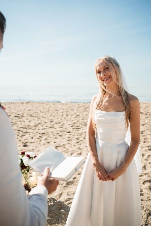 couple portraits - Arthur & Dace - Summer wedding in Benalmádena Coast, Benalmádena