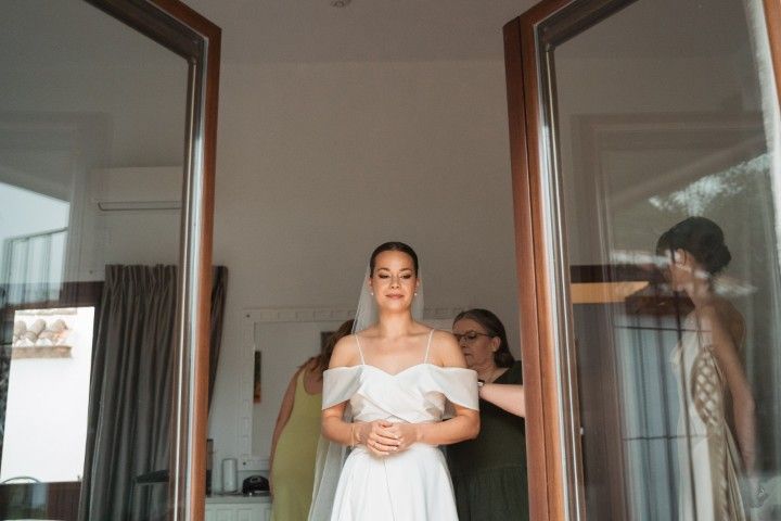 couple portraits - Miirka & Milla - Summer wedding in Roca Rara, Nerja