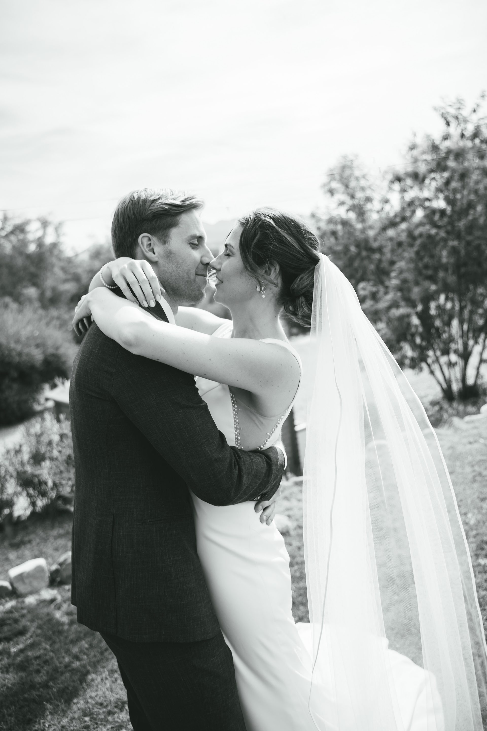 Jeffre & Elise wedding at Finca La Familia Naranja - image 19