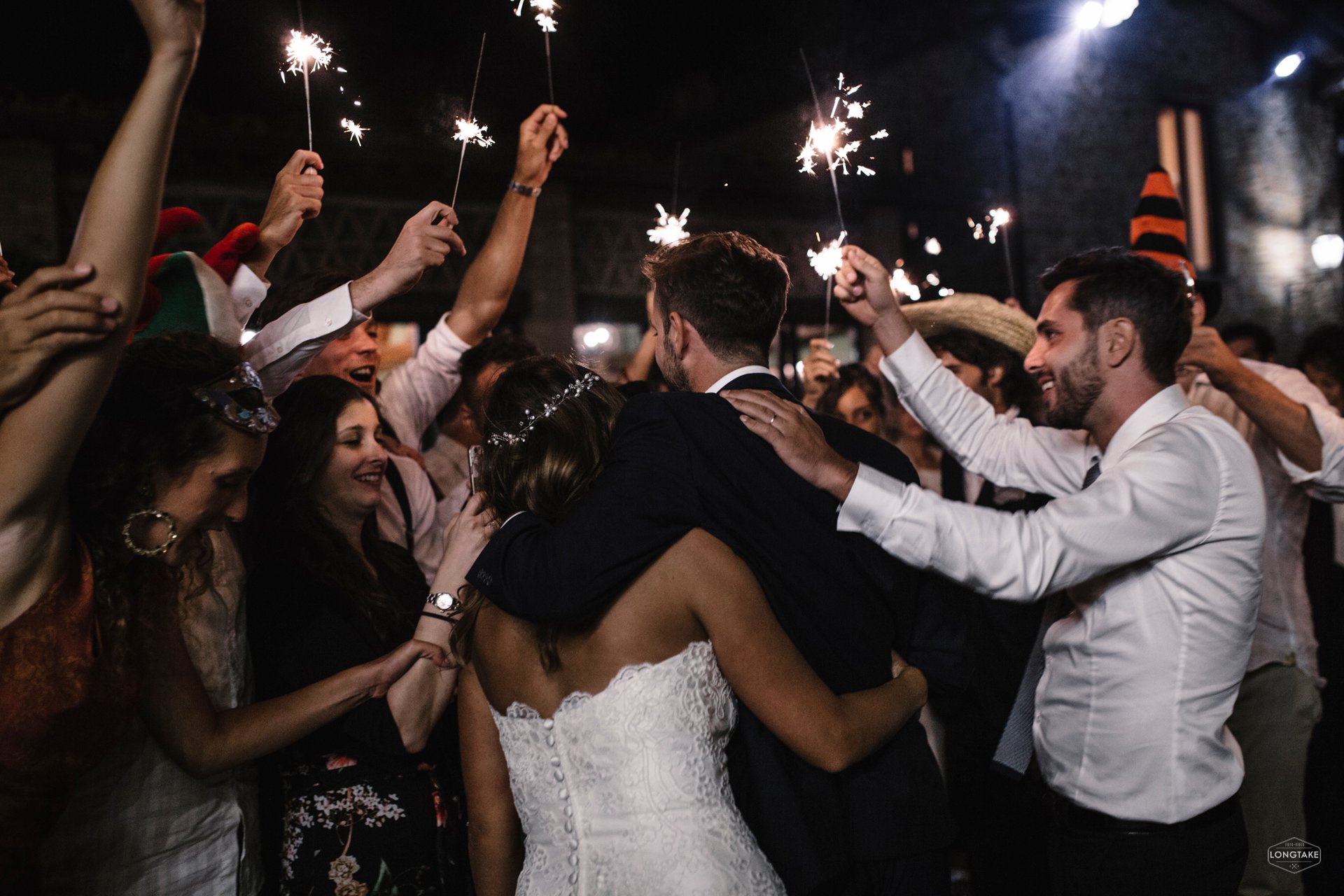 Wedding film stills in Málaga in natural light