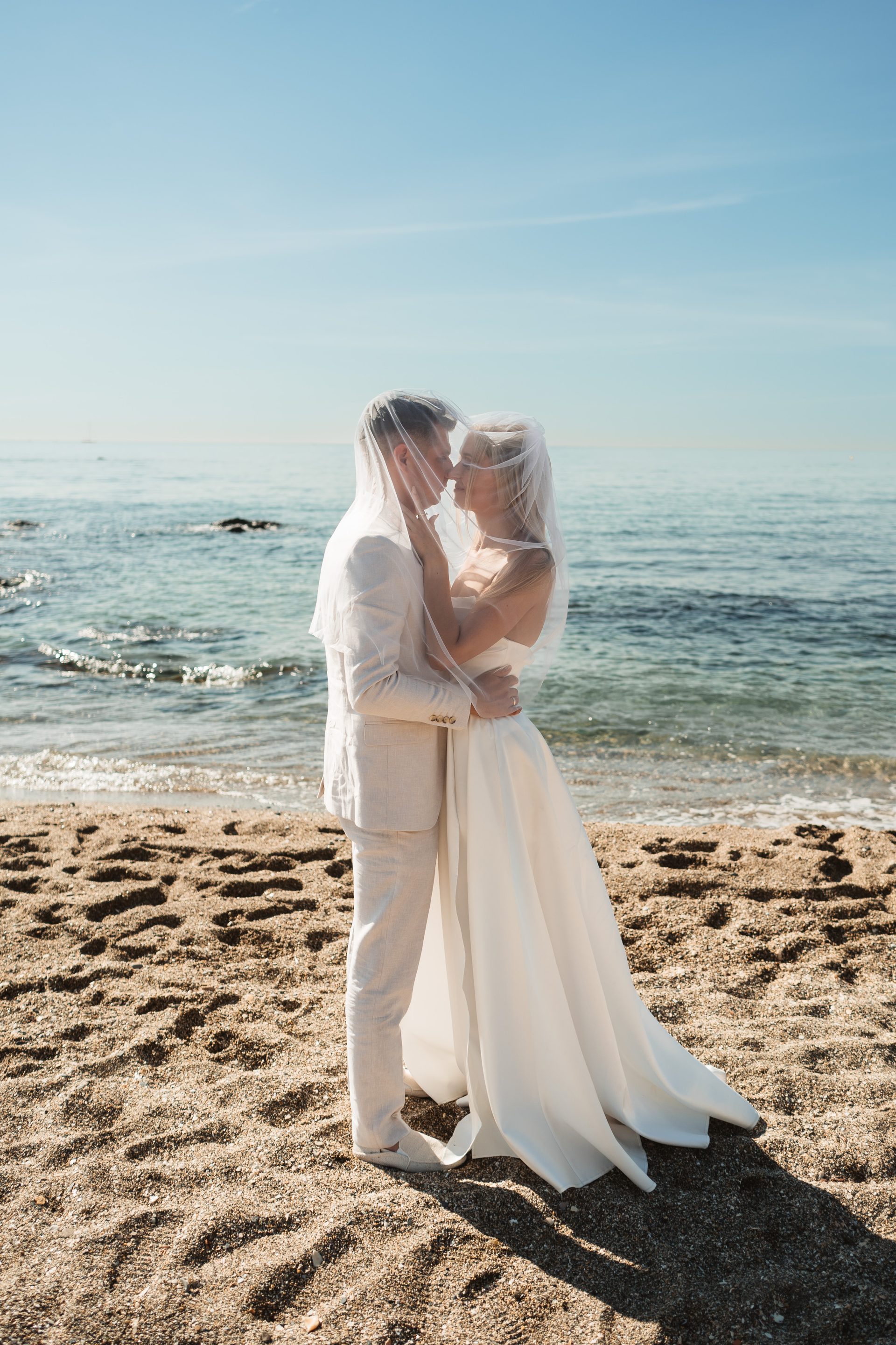 Arthur & Dace wedding at Benalmádena Coast - image 4