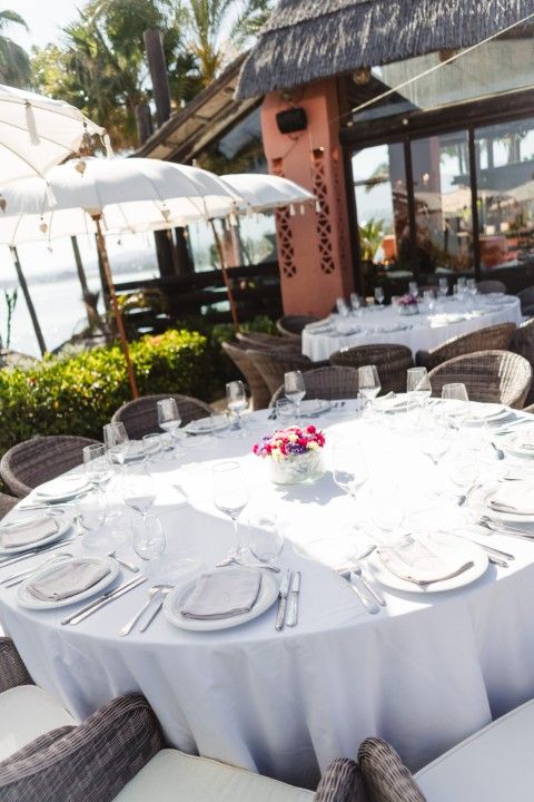 getting ready - Paulis & Laura - Summer wedding in Tikitano Beach Restaurant & Lounge, Estepona